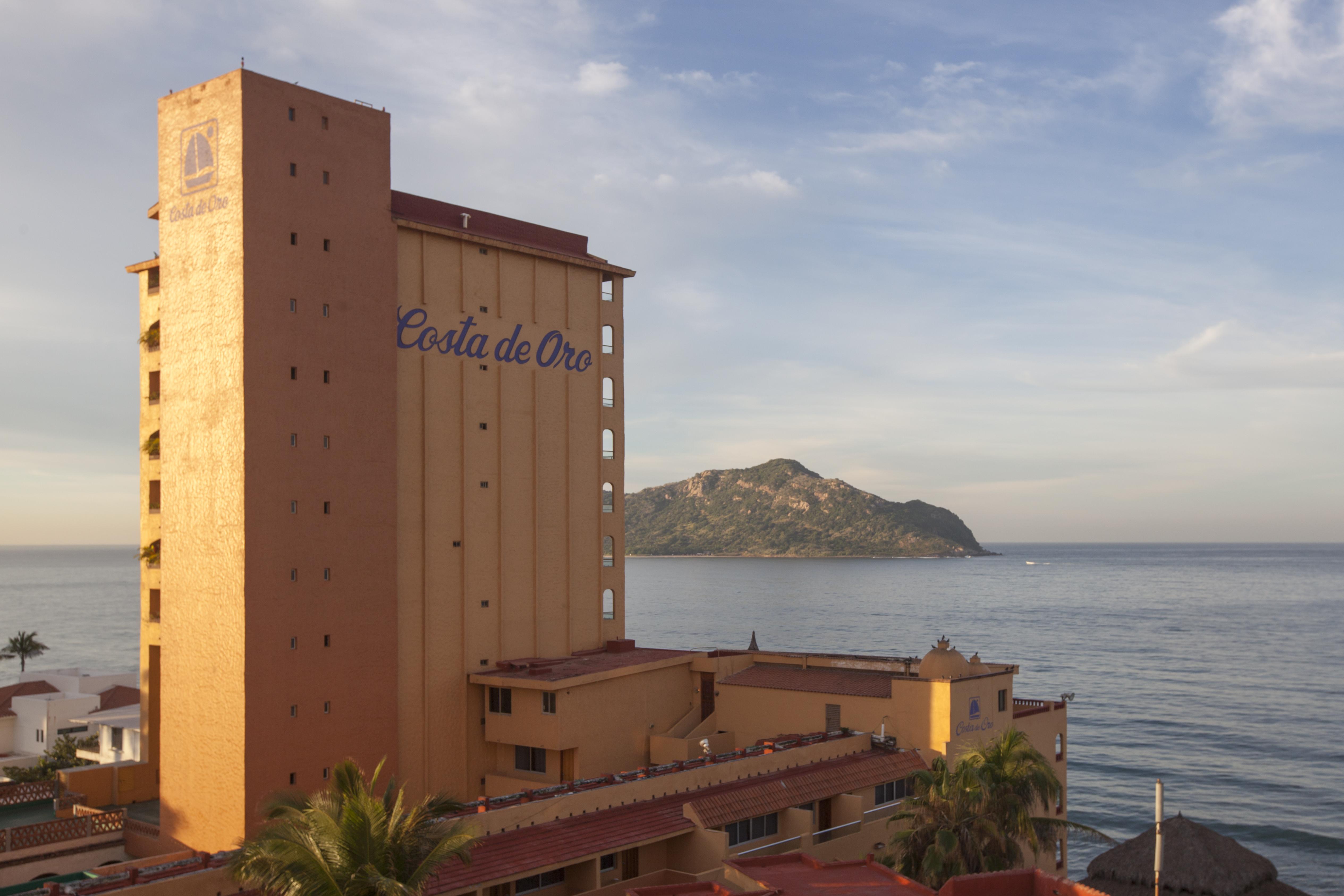 Costa De Oro Beach Hotel Mazatlan Bagian luar foto