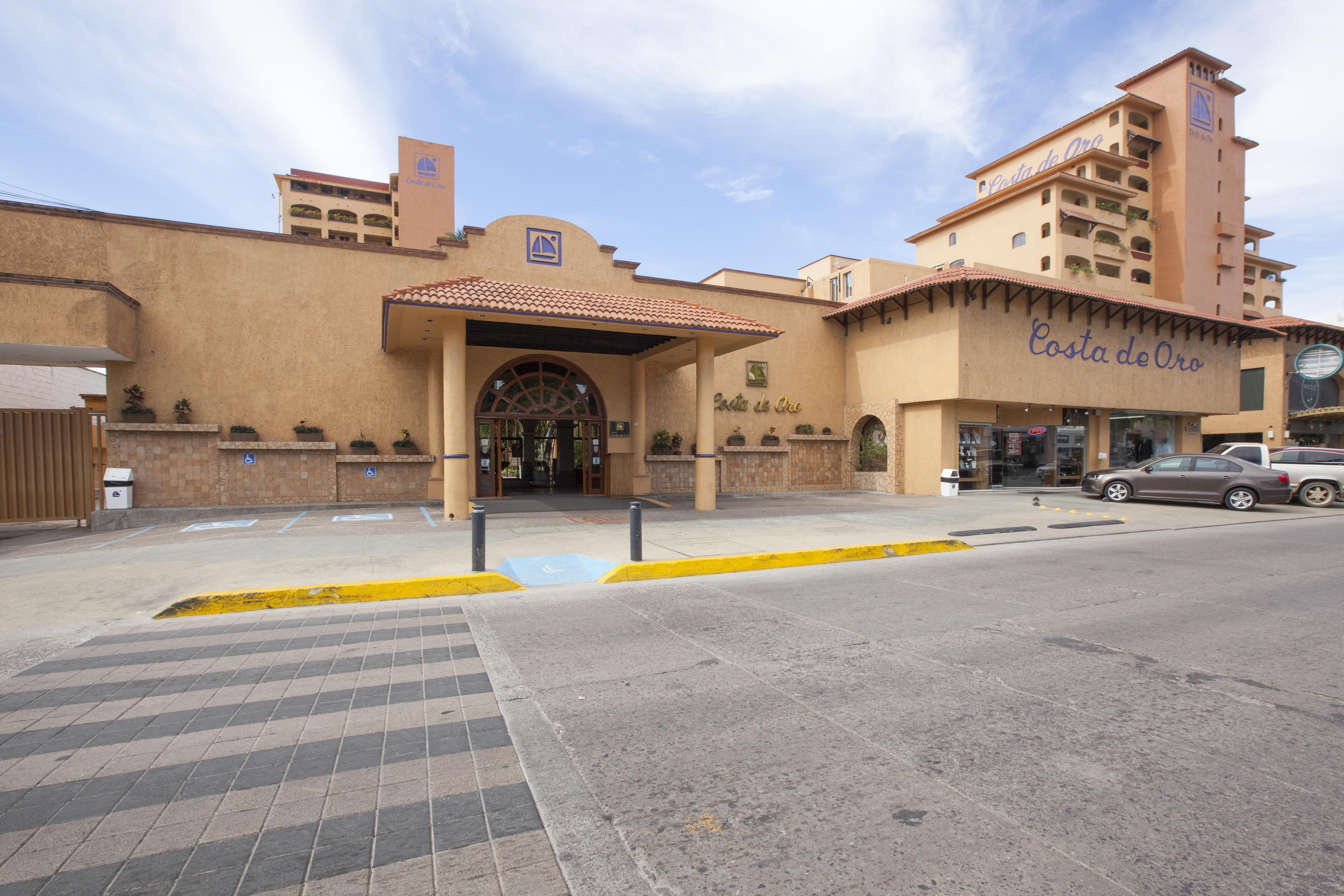 Costa De Oro Beach Hotel Mazatlan Bagian luar foto